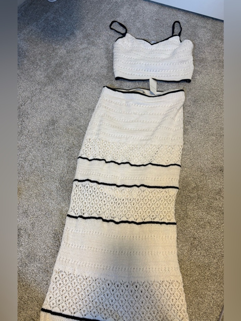 Abercrombie crochet set